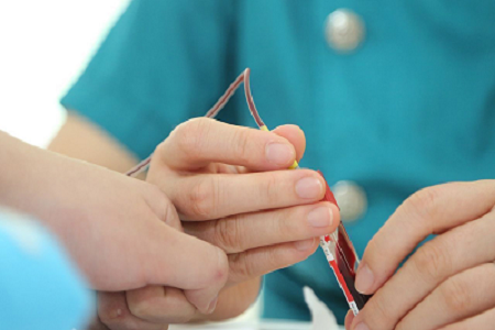 Υψηλής ποιότητας αποστειρωμένα μάκτρα για αξιόπιστη συλλογή ιών